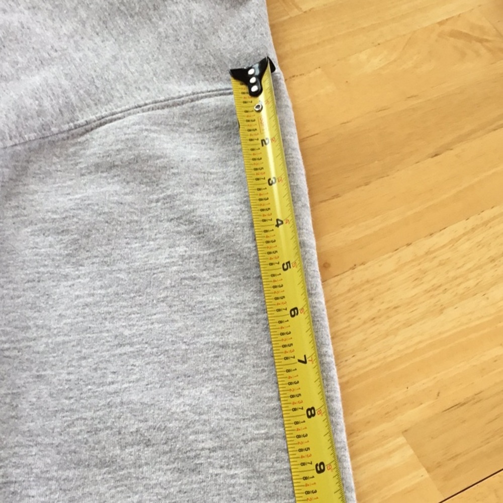 OLD NAVY unisex sweatshirt, light grey, size XL, like new condition - Picture 10 of 13